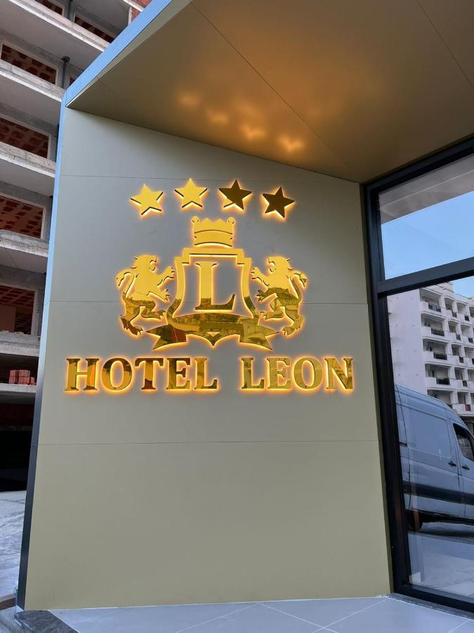 Leon - Front 4* Shëngjin