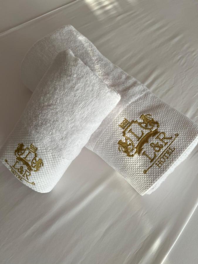 Leon - Front Hotell 4*